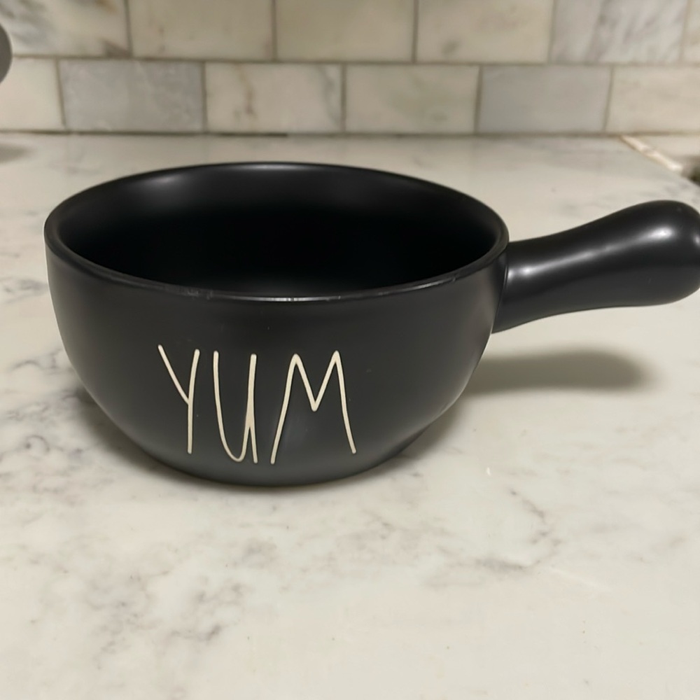 Rae Dunn mug/bowl with handle